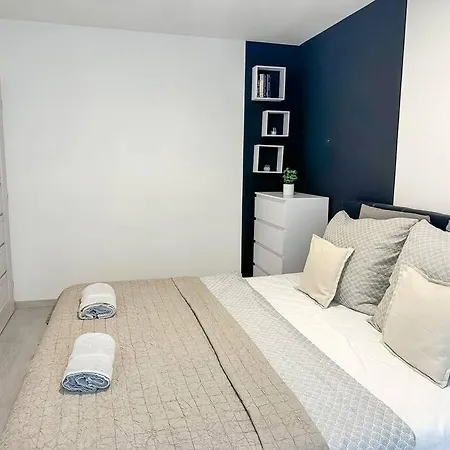 Simcity Iv I Business & Style *