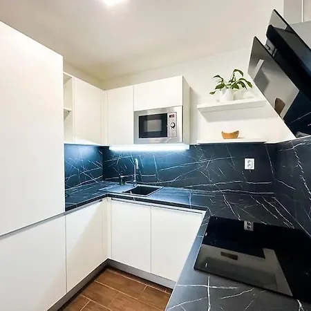 Simcity Iv I Business & Style Banská Bystrica